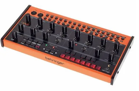 Behringer Crave