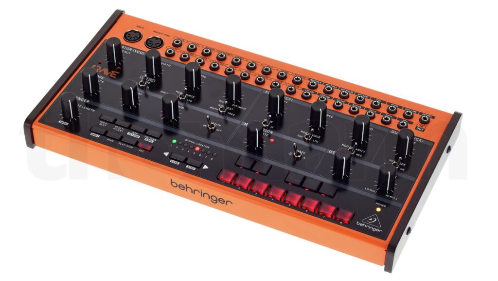 Behringer Crave analog synth